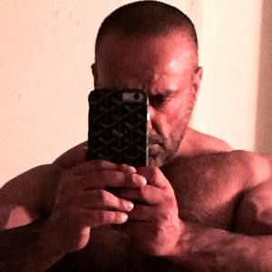 Meet your Posher, Atique